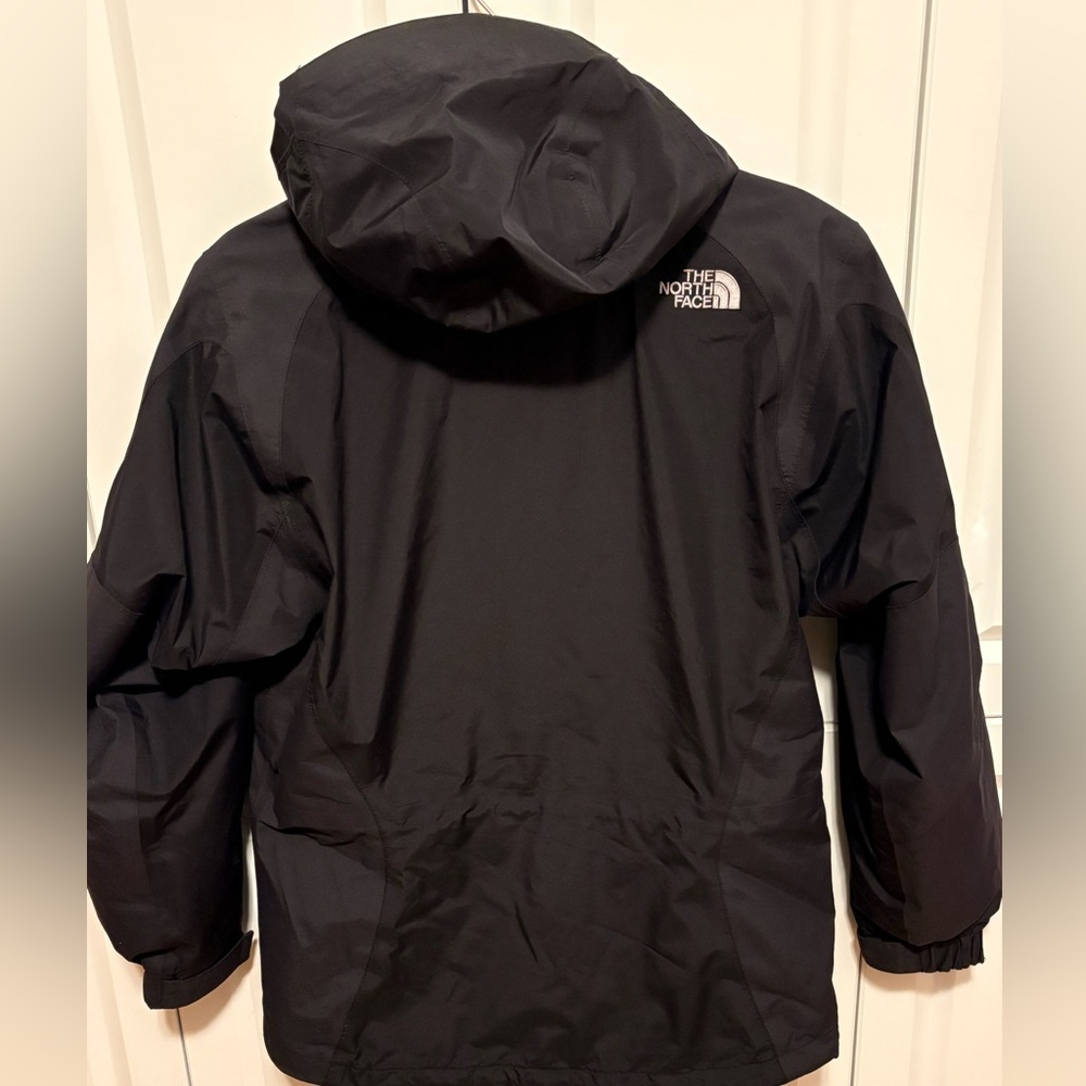 SOLD The North Face Gore-Tex Waterproof Hooded Black Jacket Women’s Small - Picture 4 of 12
